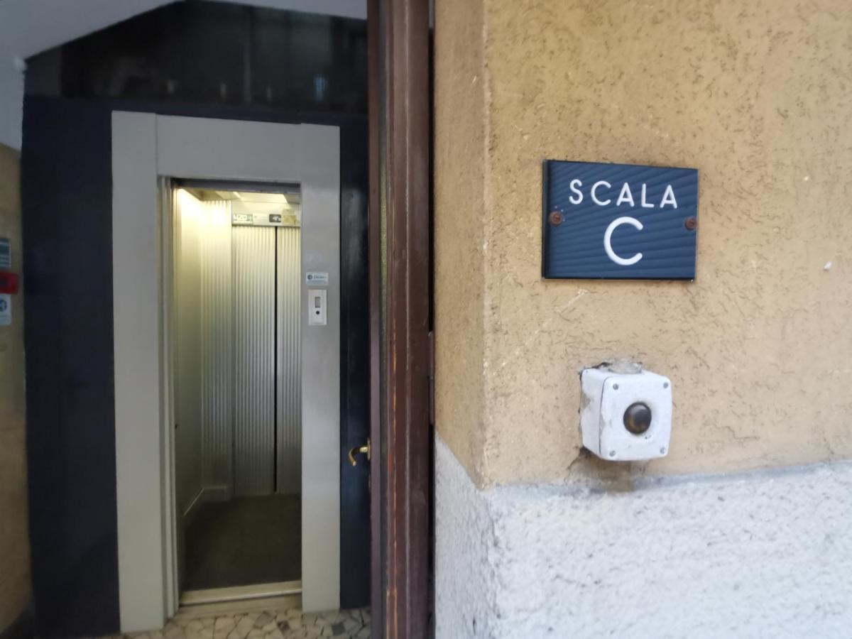 Parma Express Traveller'S Lodging Front Station Fs Parking Exterior foto